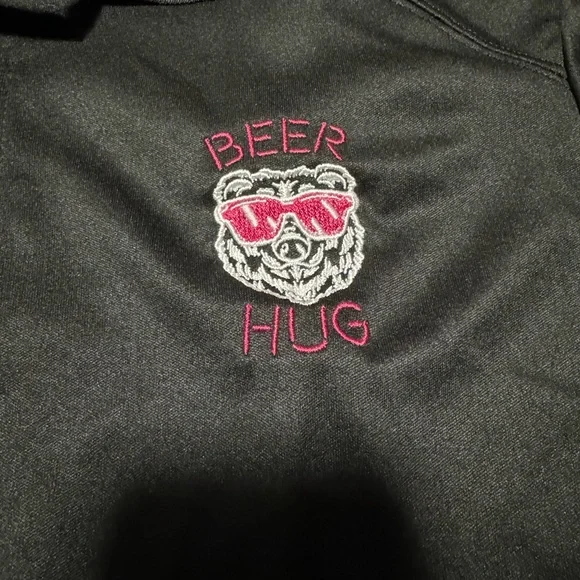 Goose Island “Beer Hug” black nylon polo shirt. Size M. EUC - Picture 2 of 4